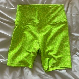 Beach Riot bike short